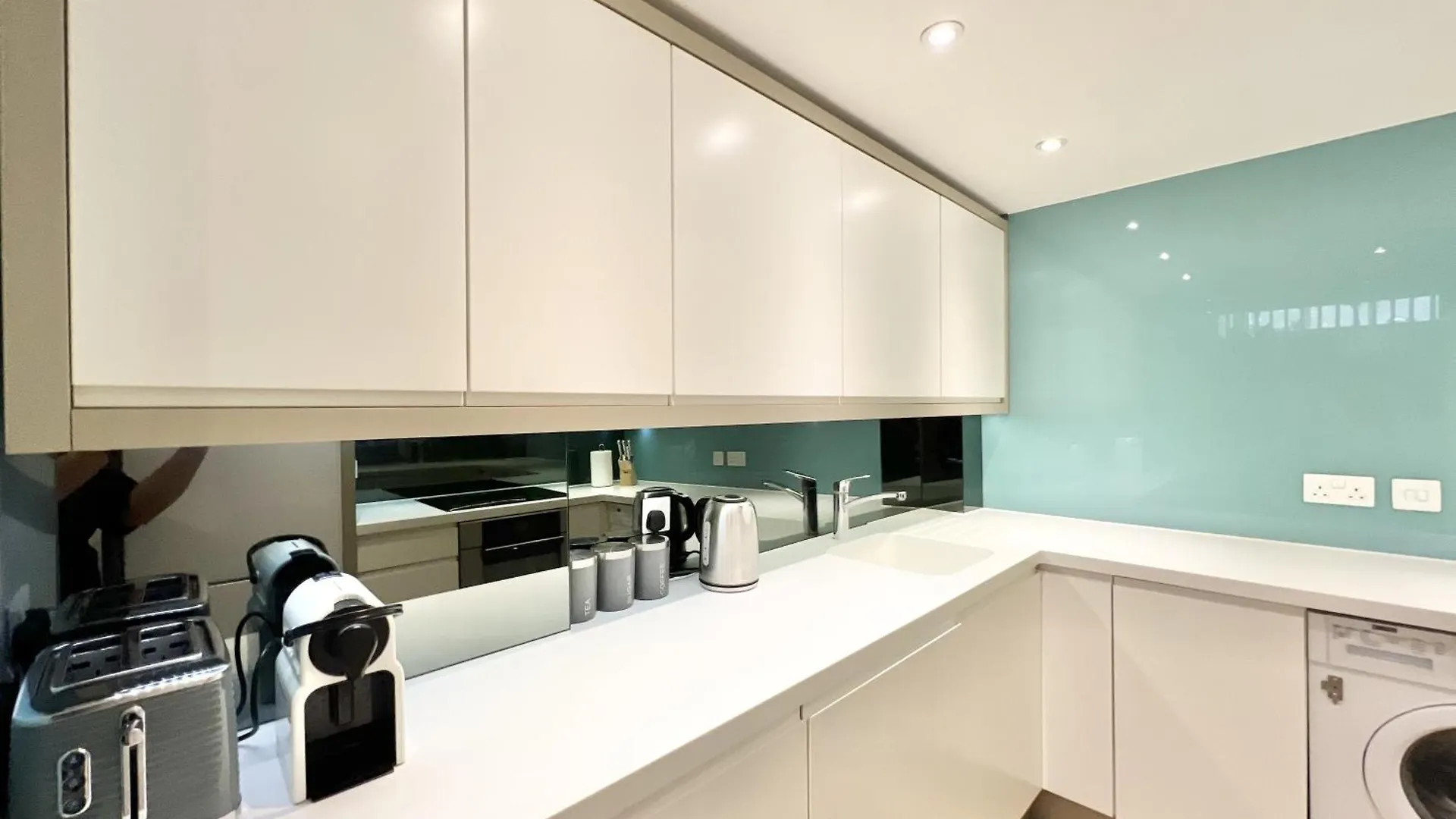 Vip Serviced Apartments London Excellent Location Great Price